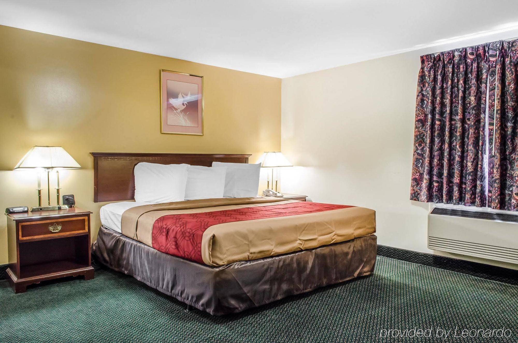 Econo Lodge Inn & Suites Denver Exterior foto